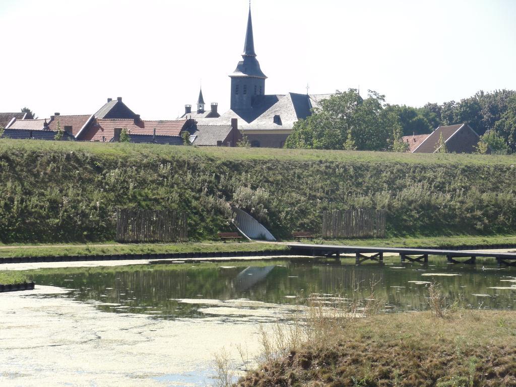 B&B Appartementen Engelenhof Stevensweert Esterno foto