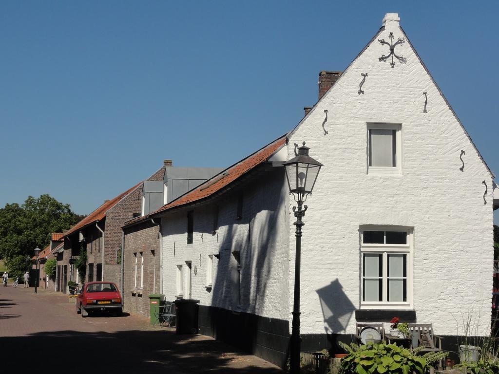 B&B Appartementen Engelenhof Stevensweert Esterno foto